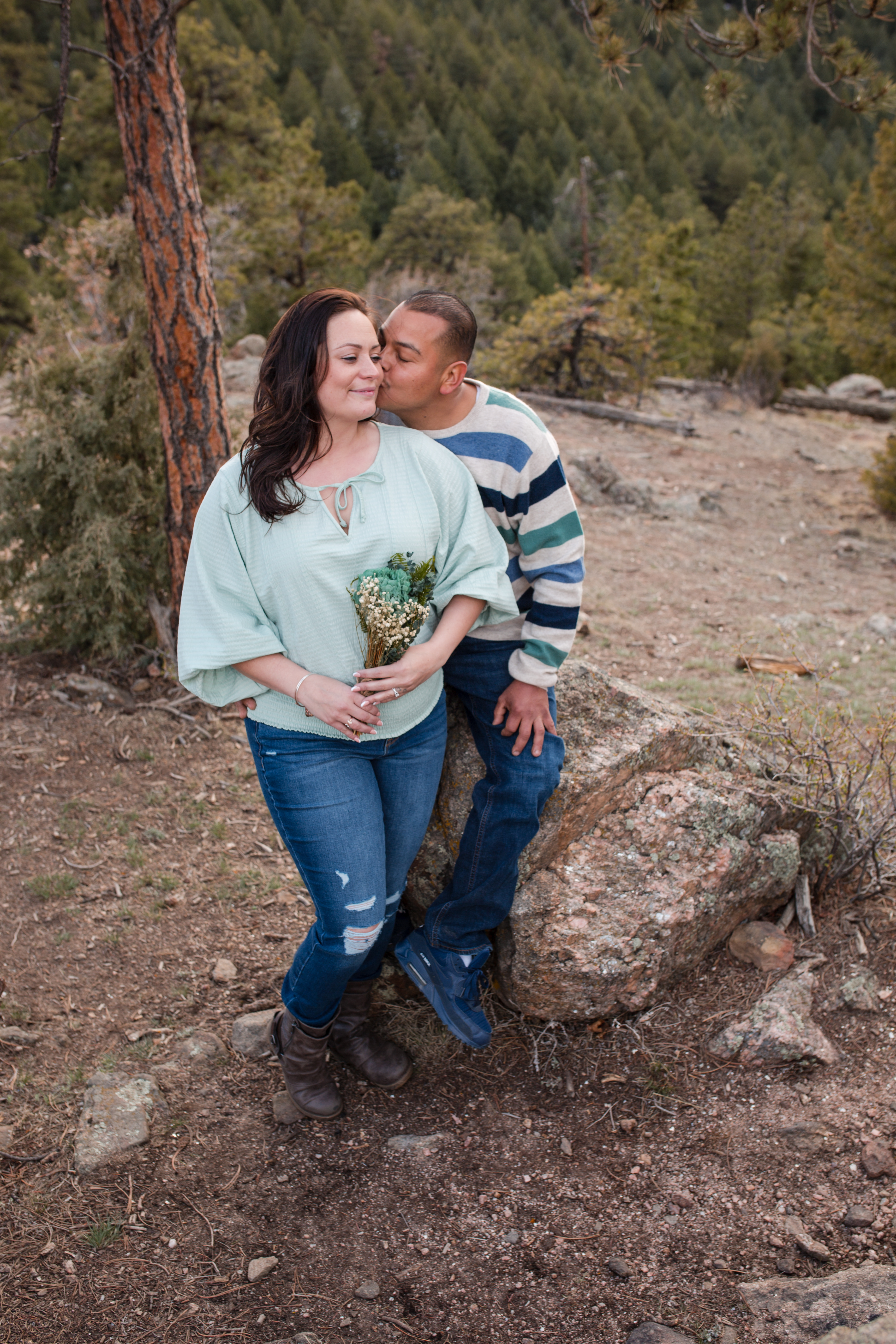 Engagement session in Colorado mountains